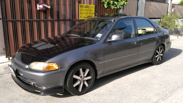 ขายซีวิคเตารีดEH9ตัวนอก เครื่องVTEC1.6หัวฉีด เกียร์ธรรมดา