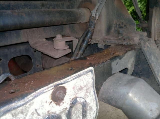 รถฮีโน่ 6 ล้อดั้ม FC4J 150 แรงม้า ปี 48 สนใจติดต่อ 081 - 6079515 รถฮีโน่ 6 ล้อดั้ม FC4J 150 แรงม้า ปี 48 สนใจติดต่อ 081 - 6079515