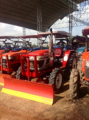 ขายด่วน!! รถไถยันม่า 453 T มีใบมีดหน้า คานร่างพร้อมผ่าน 6 ราคาพิเศษสุดเ เพียง 355,000 บาท ค่ะ