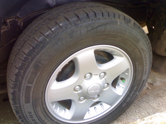 ขาย DMAX SLX2500 ปี03 รถสวยมากๆ เดิมบางทั้งคันน่าใช้สุดๆ ขาย DMAX SLX2500 ปี03 รถสวยมากๆ เดิมบางทั้งคันน่าใช้สุดๆ