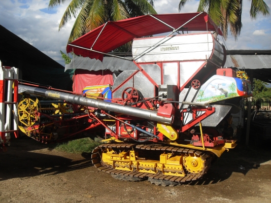 ขายรถเกี่ยวข้าวจ้าวช้างไวไฟ ปลายปี 49 ขายรถเกี่ยวข้าวจ้าวช้างไวไฟ ปลายปี 49