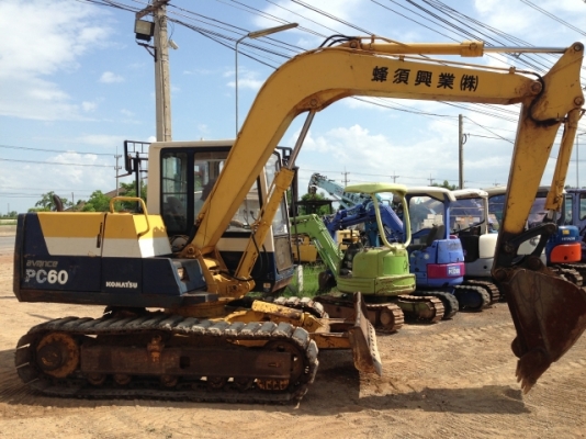 ขายรถแบคโฮ KOMATSU PC60-6 นำเข้าจากญิ่ปุ่น มีVDO ให้ชมครับ ติดต่อ 081-2990958