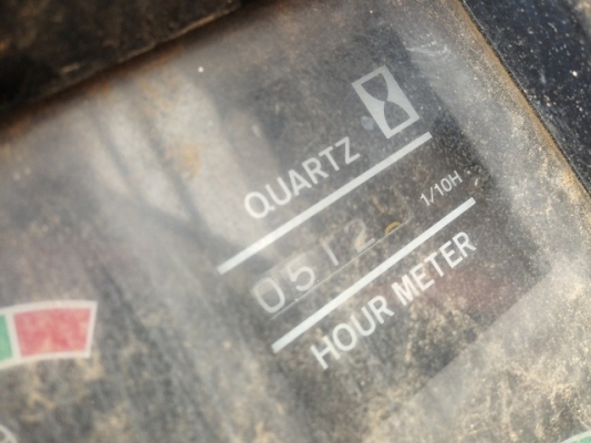 ขายรถแบคโฮ CAT E70 นำเข้าจากญิ่ปุ่น มีVDO (เท่า PC60-5) ปั้มนิ้ว ให้ชม ติดต่อ 081-2990958