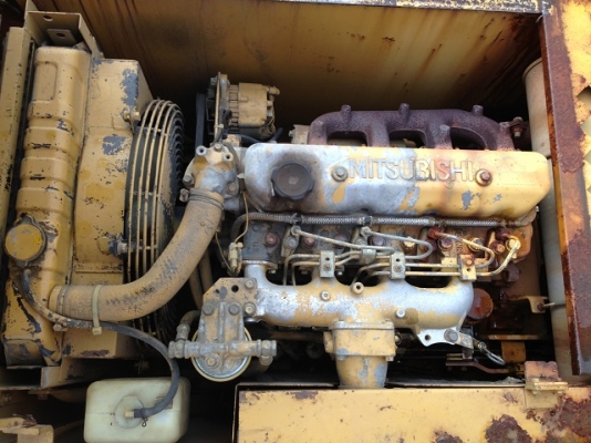 ขายรถแบคโฮ CAT E70 นำเข้าจากญิ่ปุ่น มีVDO (เท่า PC60-5) ปั้มนิ้ว ให้ชม ติดต่อ 081-2990958