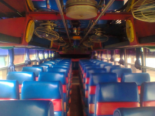 ขายรถบัสราคาถูกมาก สนใจติดต่อ 0819219162