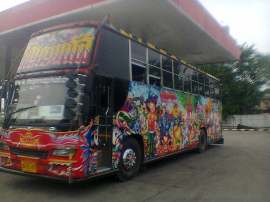 ขายรถบัสราคาถูกมาก สนใจติดต่อ 0819219162