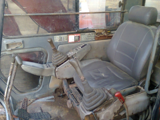 ขายแมกโค ฮิตาชิ EX 100 -2 Lสภาพสวยพร้อมทำงาน ไฟฟ้าครบ รถสวย