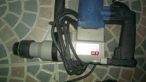 ขายวงเดือน หินเจียร แย๊กปูน  สว่าน ใช้งานน้อย