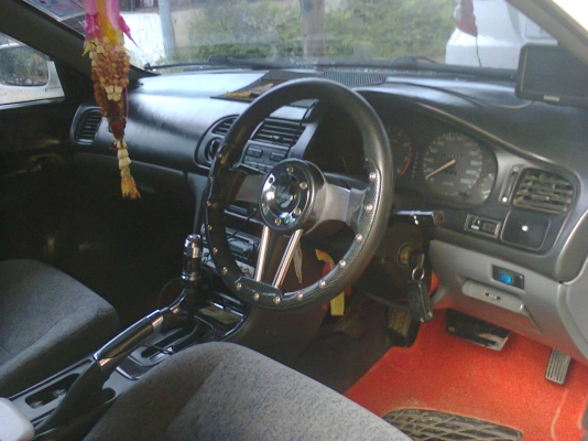 ขายรถเก่ง ฮอลด้าแอคครอดปี95สสวยพร้อมใช้