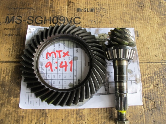 ขายเฟืองท้าย toyota 9:41 ราคา 3,000 บาท