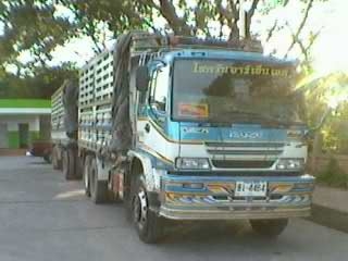 ขายรถ 22 ล้อดัมพ์พ่วงแม่-ลูก 3 คาน ISUZU DECA 320 ปี 2551 ลูกพ่วง 3 คานแท้ดัมพ์ กระบะเหล็กคอกเกษตร อู่สหกิจ ราคา 3000000 ต่อรองได้