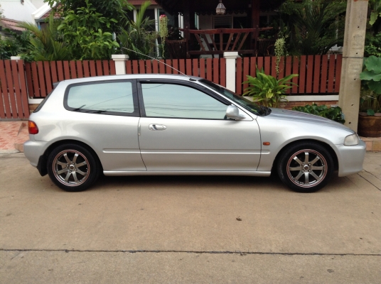 ขาย honda civic 3door รถบ้านคะ พร้อมใช้ ไม่แพง ขาย honda civic 3door รถบ้านคะ พร้อมใช้ ไม่แพง