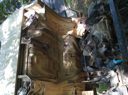 ขาย 6 ล้อโตโยต้าไดน่า 200 ดั๊ม 3 คิว ปี 42 รถห้างเดิม