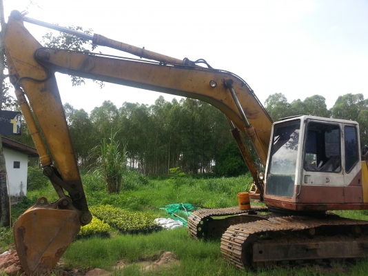 ขายอะใหล่ด่วน KOMATSU PC200-5 ทั้งคัน
