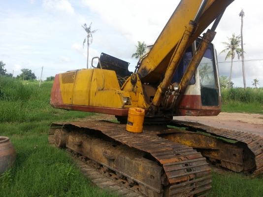 ขายอะใหล่ด่วน KOMATSU PC200-5 ทั้งคัน