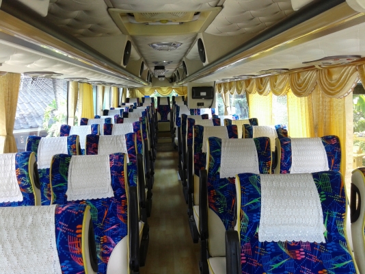 ขายรถบัส 6 ล้อ Scania