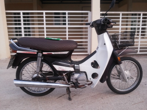 ขาย honda drem 100 ครับ 13900บาทครับ