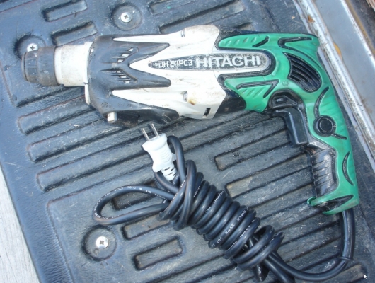 ขายสว่านเจาะกระแทกโรตารี่ ยี่ห้อ HITACHI รุ่น DH24PC3