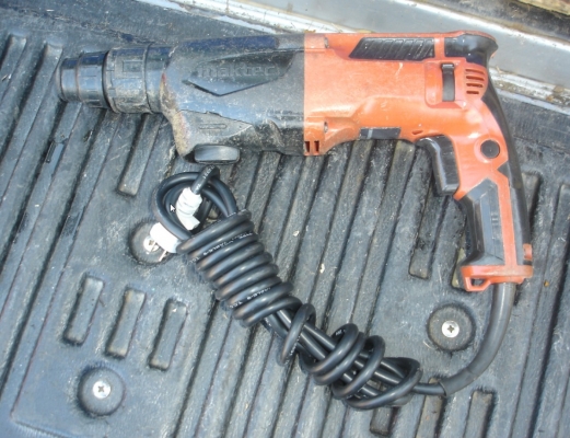 ขายสว่านโรตารี่ 2 ระบบ MAKTEC รุ่น MT 870 (710 w.)