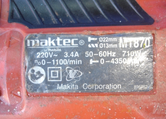 ขายสว่านโรตารี่ 2 ระบบ MAKTEC รุ่น MT 870 (710 w.)