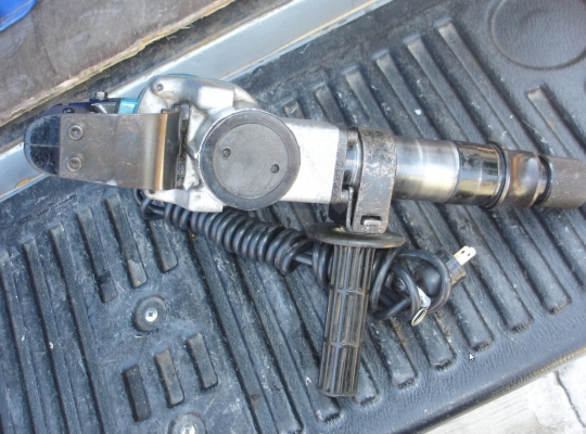 ขายสกัดไฟฟ้า Makita HM0810T 17mm