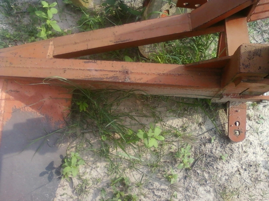 ขายผานขุดมัน ใส่รถ25แรง - FORD