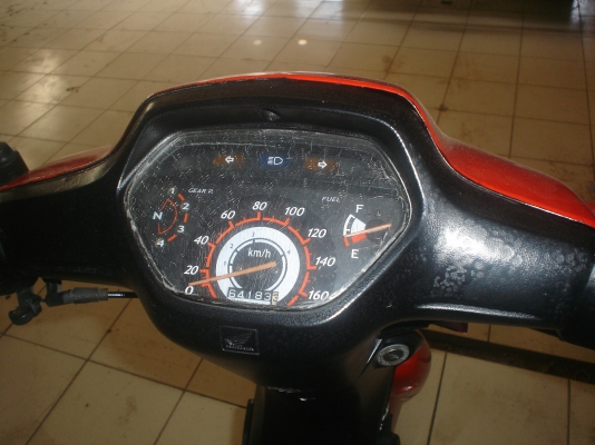 หนุ่มเมืองใต้ขอบใจครับน้อง**ขายด่วนครับ**ลดให้พร้อมโอน**WAVE 110 cc  เครื่องแน่น  รับประกันเครื่องดี  ขายถูกๆๆ8000บาท