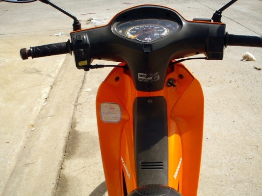 ขาย HONDA WAVE 125 R ขอขายวันเดียวเท่านั้นครับ ถูกๆ ครับ 12000 บาท