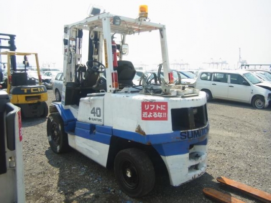 ขายฟอร์คลิฟต์ SUMITOMO FG40PV AT เครื่อง V6 แรงสั่งได้ ++เสา FULL FREE  5 M ,SIDE SHIP , ใช้งาน 2 ระบบ GAS/LPG   ขอบคุณมากครับอู่ช่างเย็น  ที่มั่นใจในคุณภาพและบริการหลังการขายของเราครับ