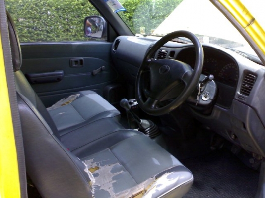 TOYOTA TIGER หลังคาสูง TOYOTA TIGER หลังคาสูง