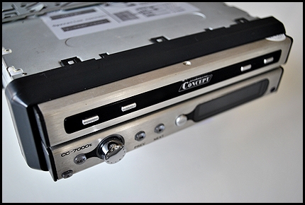 CONCEPT CC-7000T จอมอนิเตอร์ติดรถยนต์ มีภาครับ สัญญาณทีวีในตัว