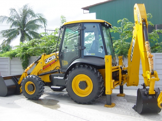 JCB 3CX 4WD ของใหม่แกะกล่อง จากตัวแทนจำหน่ายโดยตรง