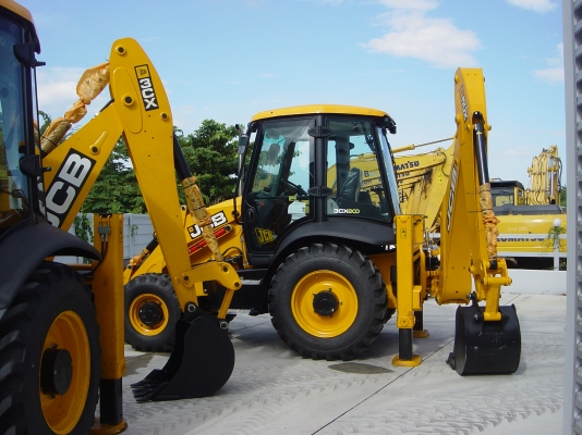 JCB 3CX 4WD ของใหม่แกะกล่อง จากตัวแทนจำหน่ายโดยตรง