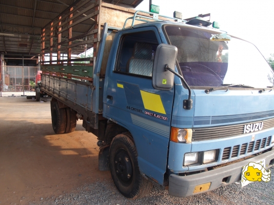 ขายรถหกล้อ ISUZU NPR57L เครื่อง 4BC2 ฝาดำ ปี 47 ขายรถหกล้อ ISUZU NPR57L เครื่อง 4BC2 ฝาดำ ปี 47