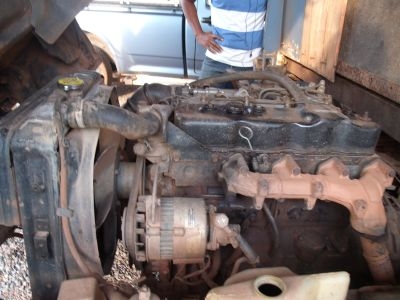 ขายรถหกล้อ ISUZU NPR57L เครื่อง 4BC2 ฝาดำ ปี 47 ขายรถหกล้อ ISUZU NPR57L เครื่อง 4BC2 ฝาดำ ปี 47