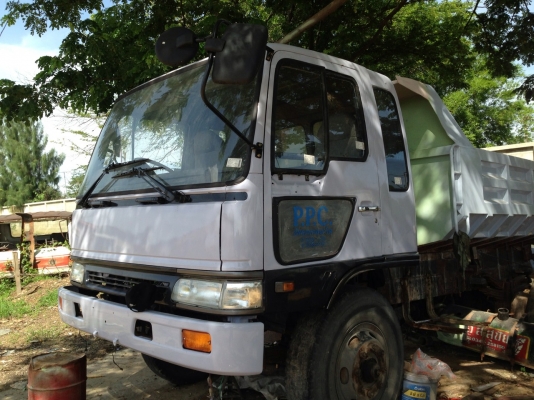 Hino KR300 หกล้อใหญ่ ดั้มกระบะท้องเรือ หัวสิงห์ไฮเทค Hino KR300 หกล้อใหญ่ ดั้มกระบะท้องเรือ หัวสิงห์ไฮเทค