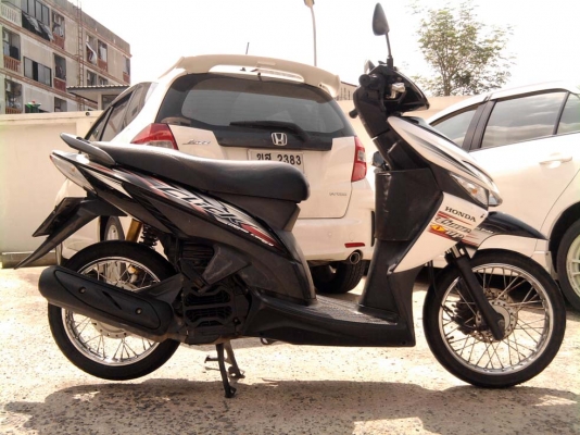 ขออนุญาติขาย Honda Click Combi Brake มือเดียว สีขาวมุข