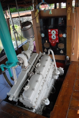 ขาย เรือยนต์ไม้สัก เครื่อง LEALAND 200 เทอร์โบ 6 สูบ