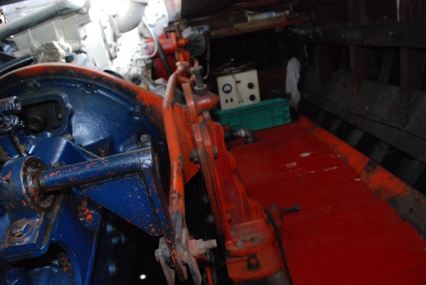 ขาย เรือยนต์ไม้สัก เครื่อง LEALAND 200 เทอร์โบ 6 สูบ