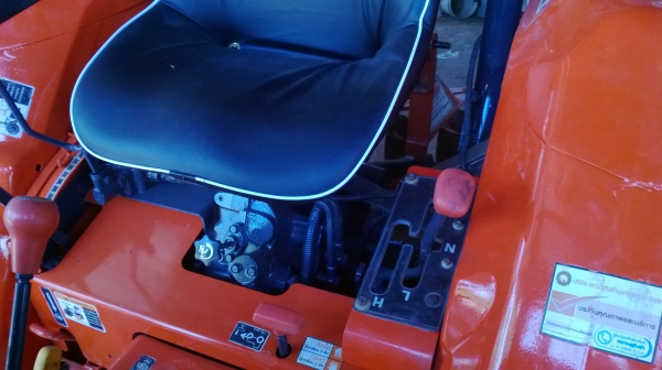 ขายรถไถคูโบต้า L3408 DI 2เพลา 34แรง มีใบมีดดันดินผาล5*22และโรตารี่ตราช้าง