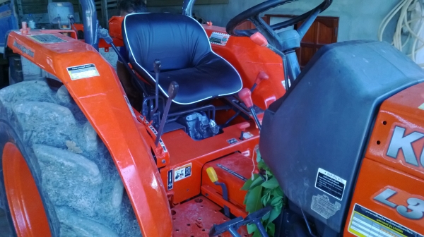 ขายรถไถคูโบต้า L3408 DI 2เพลา 34แรง มีใบมีดดันดินผาล5*22และโรตารี่ตราช้าง