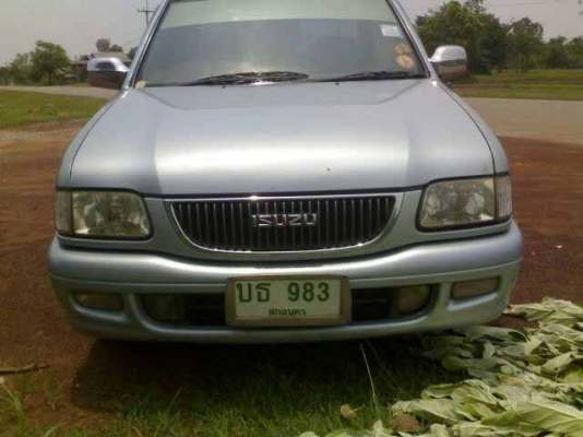 Isuzu Dragon Eye 2.8 Turbo SLx เพเวอรไฟฟ้า รถอยู่อากาศ สกล