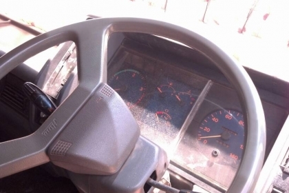 ขาย Hino สองเพลาดั้มพ์ เครื่อง HO6C turbo 210 แรง คัซซี KT920 เพลา ZM10 น๊อต เกียร์ ho8.2 มีสโล โทร 088-4501277