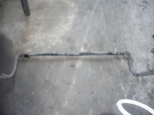 เหล็กกันโครง+ลูกหมากปลายกันโครง isuzu d-max 4wd