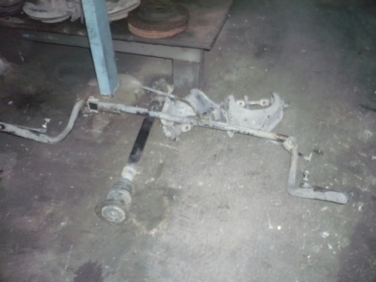 เหล็กกันโครง+ลูกหมากปลายกันโครง isuzu d-max 4wd