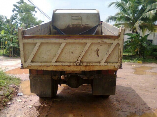 ขาย 6 ล้อดั๊ม Isuzu เครื่อง DA-120 เครื่องเดิม คัทซีไม่ผุ พวงมาลัย Power ขาย 6 ล้อดั๊ม Isuzu เครื่อง DA-120 เครื่องเดิม คัทซีไม่ผุ พวงมาลัย Power