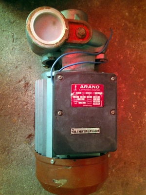 ขาย !!  ปั้มหอยโข่ง 2hp.  220v.  2นิ้ว