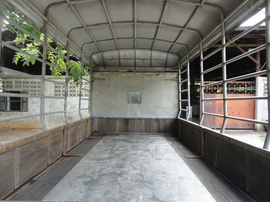 ขาย ISUZU 6 ล้อช่วงสั้น NKR 66E เครื่อง 120 รถจดทะเบียนปี53 สภาพสวยพร้อมใช้