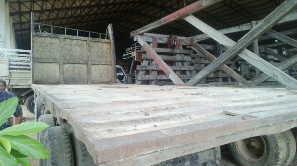 10ล้อ2เพลา ยกดั้มได้พื้นเรียบFM187 ไม่มีเล่ม ขายตามสภาพ(รถถูกต้อง) 10ล้อ2เพลา ยกดั้มได้พื้นเรียบFM187 ไม่มีเล่ม ขายตามสภาพ(รถถูกต้อง)