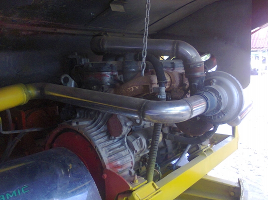 ขายรถเกี่ยวข้าว